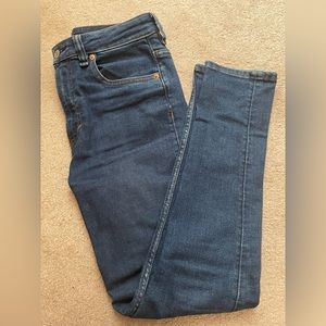 H&M Vintage Skinny High Rise Jeans
